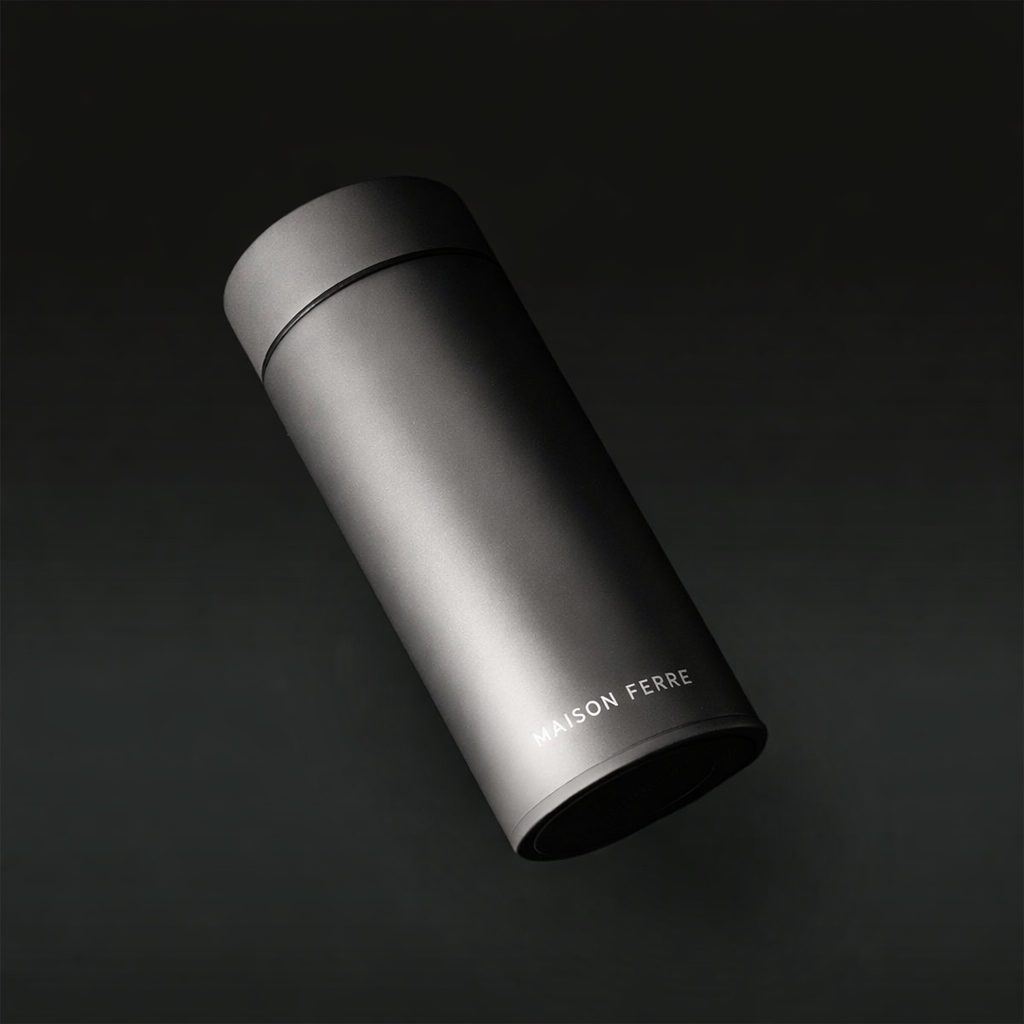 Maison Ferré® – Bouteille d’Eau 100% Titane Pur Buvez Pur. Vivez Mieux.